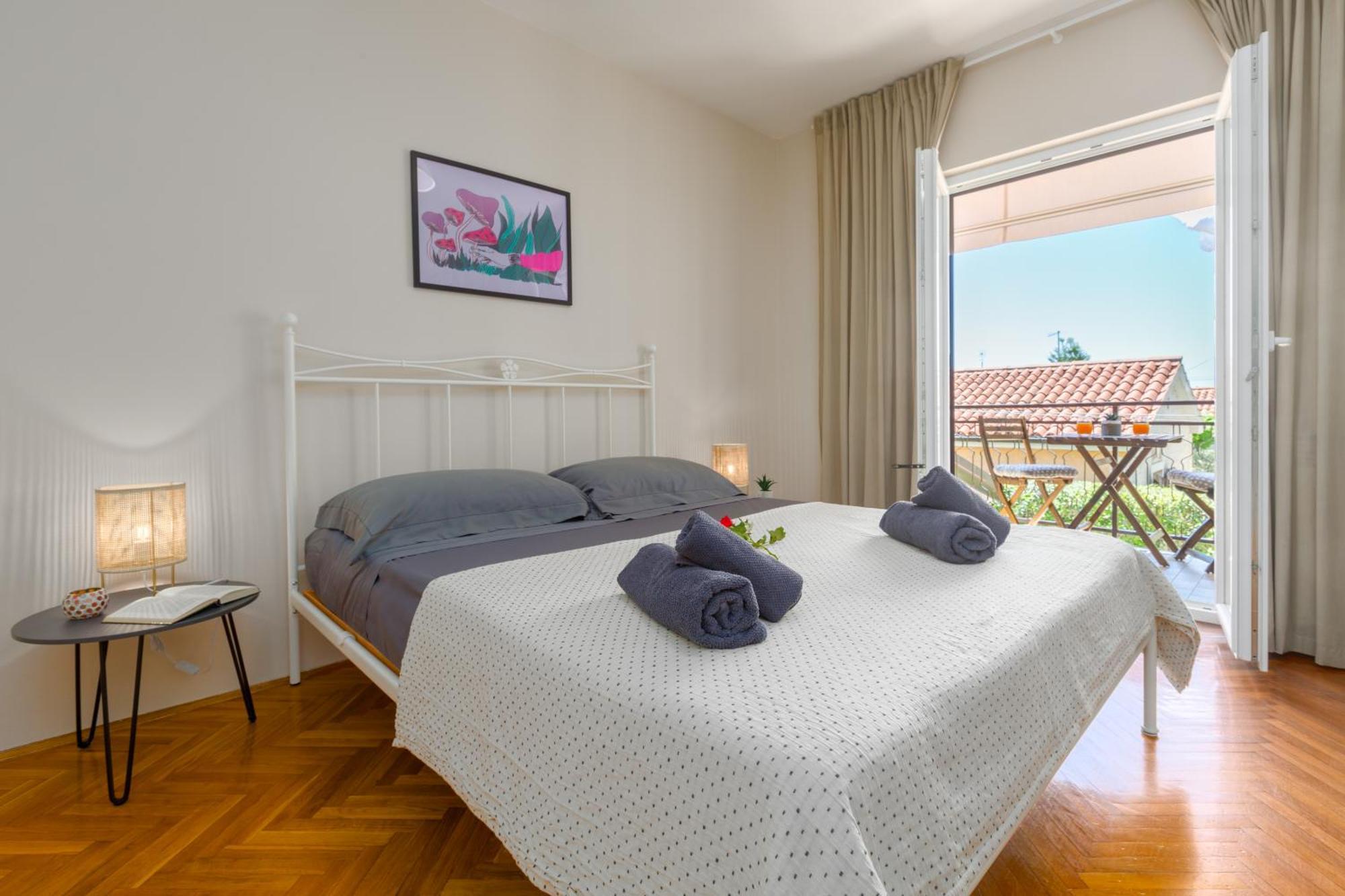 Apartment Oleandar Πόρετς Εξωτερικό φωτογραφία