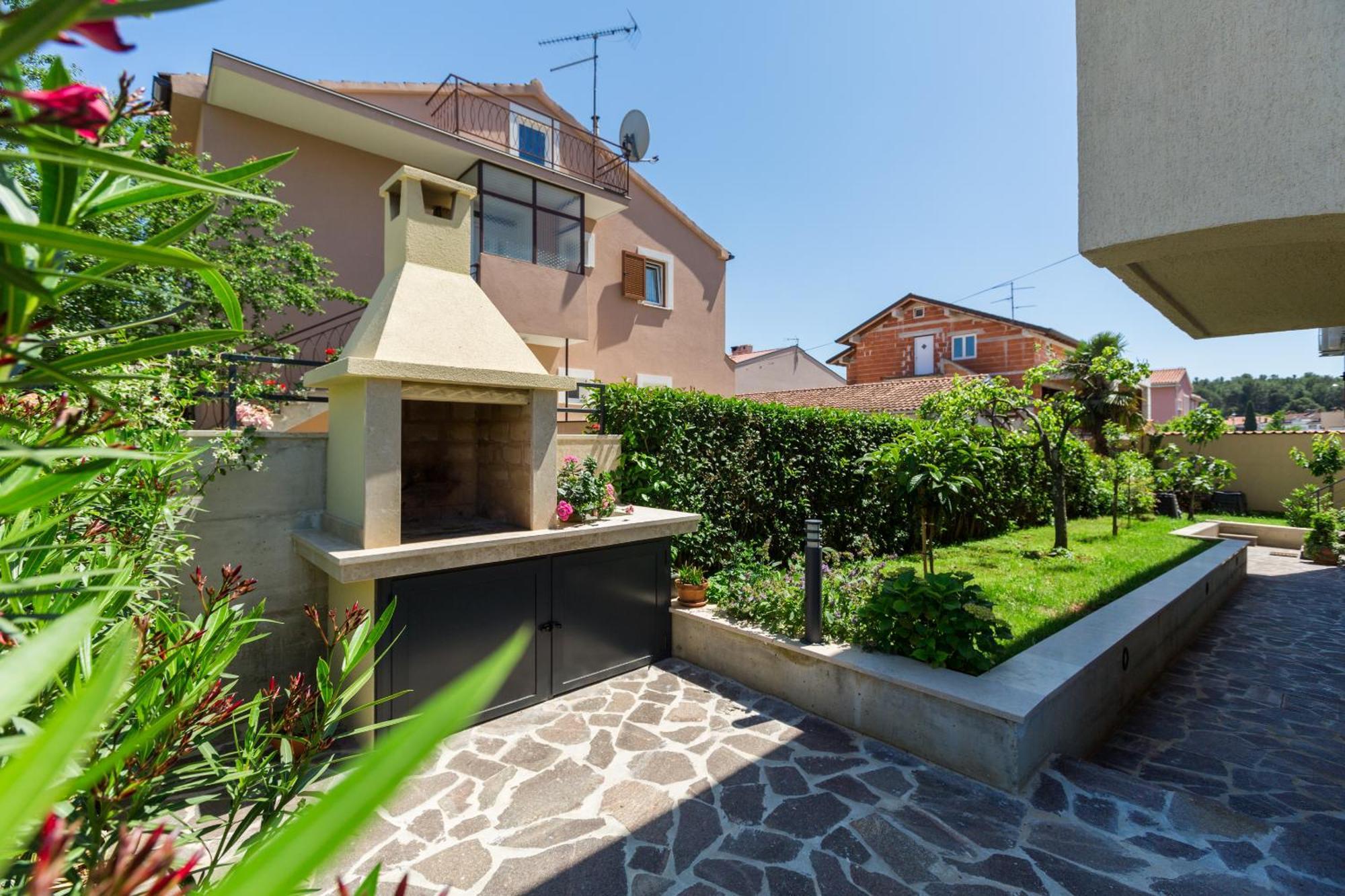 Apartment Oleandar Πόρετς Εξωτερικό φωτογραφία